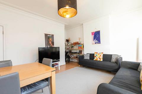 3 bedroom flat to rent, West End Lane, London NW6