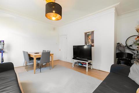 3 bedroom flat to rent, West End Lane, London NW6