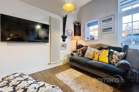 1 bedroom duplex for sale, Hospital Hill, Aldershot, Hampshire