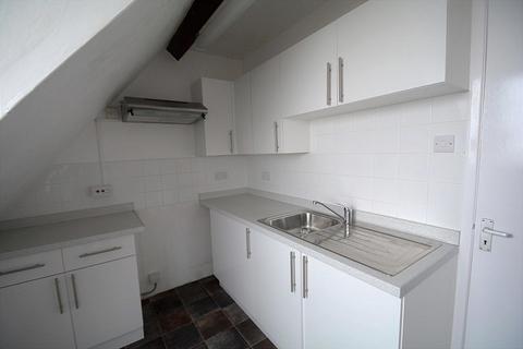 1 bedroom flat to rent, South Street, Ventnor