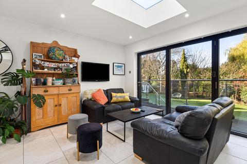 5 bedroom detached house for sale, Alveston Lane, Alveston, Stratford-upon-Avon, CV37