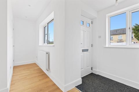 undefined, Broad Street, Shefford SG17
