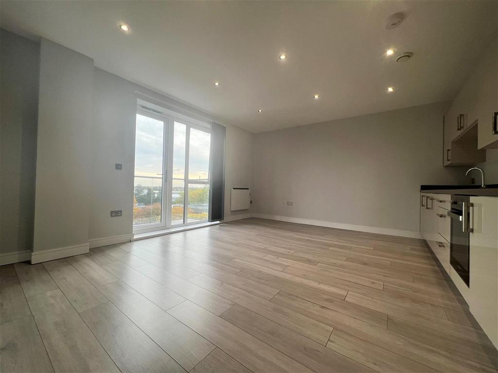 Living Room 1.jpg
