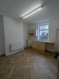 2 bedroom terraced house to rent, Ribblesdale Street, Burnley BB10