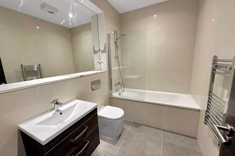 undefined, Bath Road, Slough, Berkshire, SL1