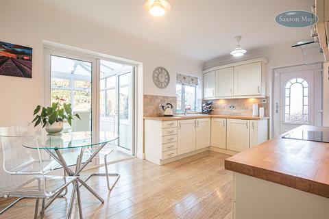 3 bedroom detached bungalow for sale, Hill Top Rise, Grenoside, Sheffield