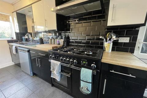 3 bedroom semi-detached house for sale, Hinton Road, Hereford