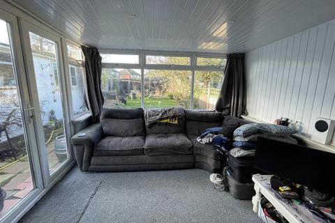 3 bedroom semi-detached house for sale, Hinton Road, Hereford