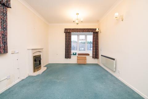 undefined, The Strand, Bromsgrove B61