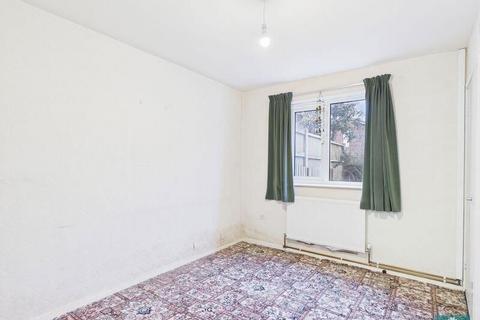 3 bedroom terraced house for sale, Doncaster Walk, Oldham, Greater Manchester, OL1 3DE
