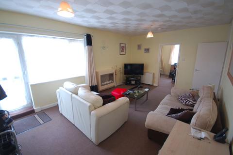 2 bedroom flat to rent, Hereward Way, Weeting, IP27