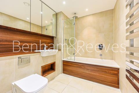 Studio to rent, Bach House, Nine Elms SW8