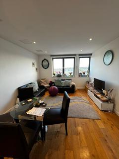 2 bedroom flat to rent, Edgware Road, London NW2