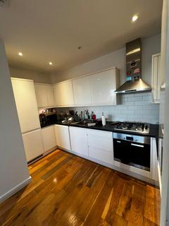 2 bedroom flat to rent, Edgware Road, London NW2