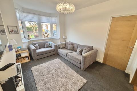 3 bedroom semi-detached house for sale, Stonyhill Avenue, South Shore FY4