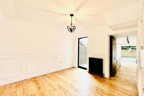 3 bedroom house for sale, Aubrey Road, London E17