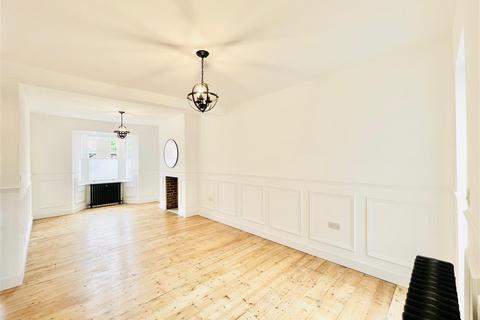 3 bedroom house for sale, Aubrey Road, London E17