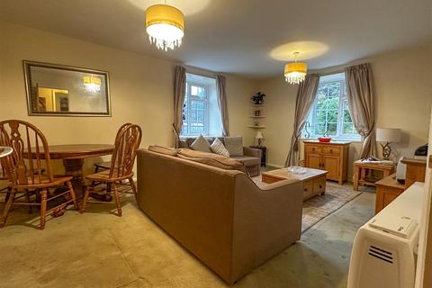 3 bedroom flat to rent, Warfleet Creek Road, Dartmouth