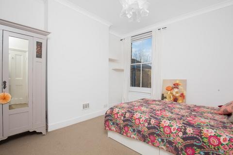 2 bedroom flat to rent, Ashburnham Road, Kensal Rise, London