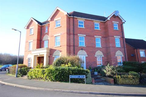 2 bedroom flat to rent, Morecroft Drive, Warwick