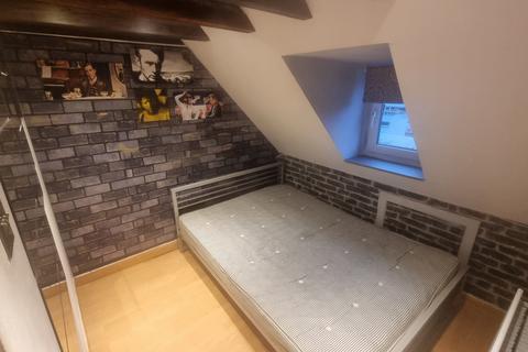 1 bedroom flat to rent, 194b, High Street, Perth, Perth And Kinross, PH1 5PA