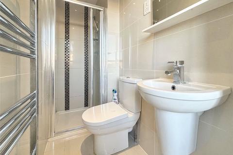2 bedroom apartment to rent, High Street, Slough, Berkshire, SL1