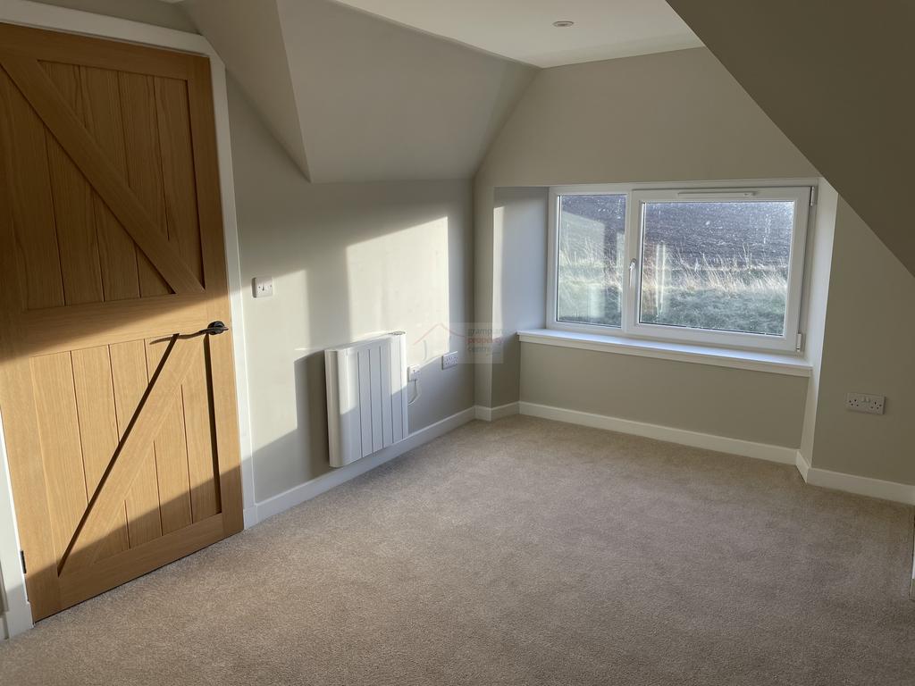 Bedroom 1c.JPG
