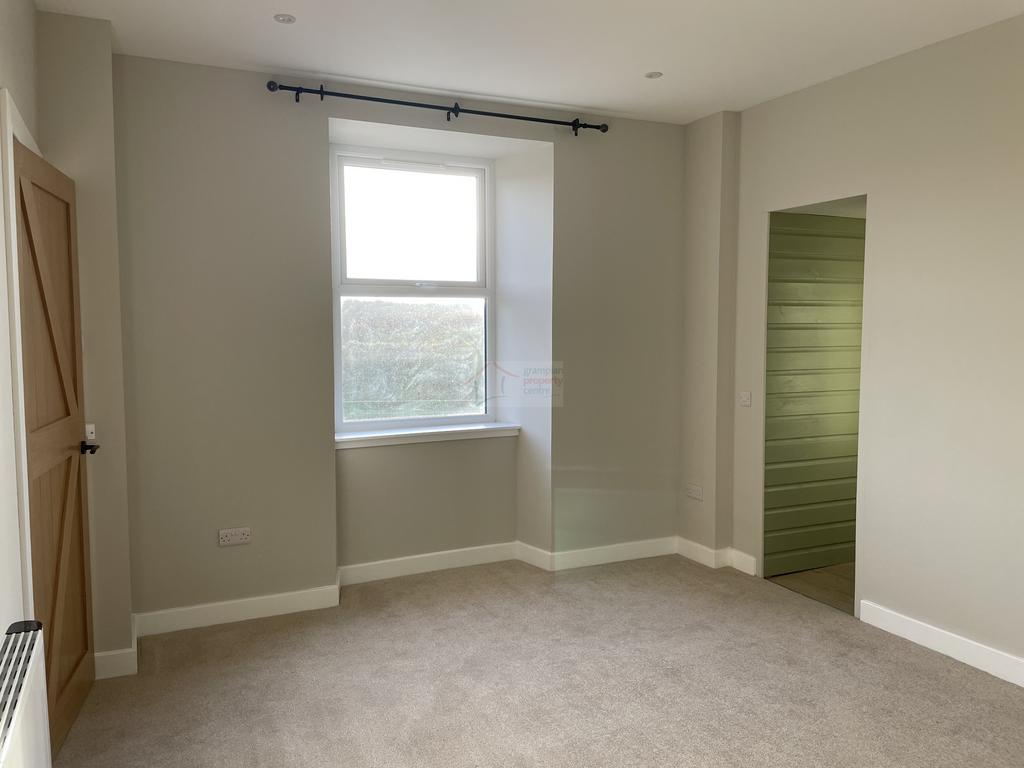 Lounge 3.JPG