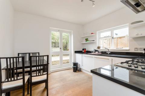 New Kings Road, Parsons Green, London, SW6