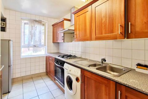 4 bedroom flat to rent, Flat 2, Babington Court, Orde Hall Street, London, WC1N 3JT