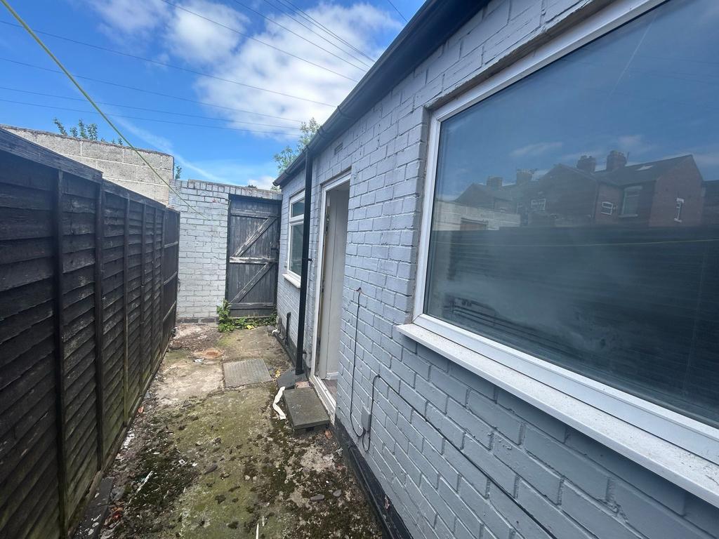 Rear External