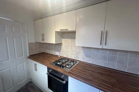 2 bedroom terraced house to rent, Lowson Street, Darlington DL3