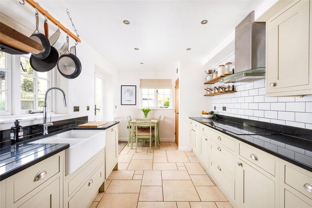 Kitchen/Breakfast
