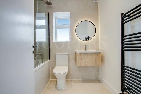 2 bedroom duplex for sale, Dudden Hill Lane, London, NW10