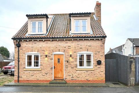 3 bedroom detached house for sale, Horsegate, Whittlesey PE7