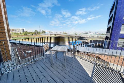 2 bedroom apartment for sale, Amelia House, London City Island, E14