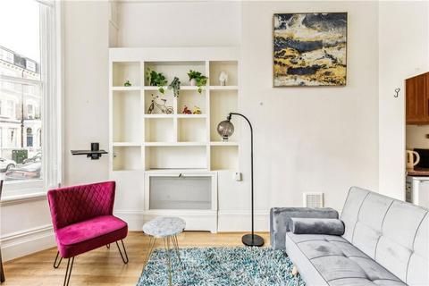Studio to rent, Sinclair Road, London W14