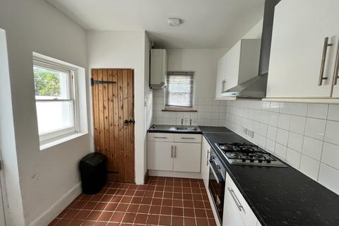 5 bedroom terraced house to rent, Blaker Street, Brighton, BN2 OJJ