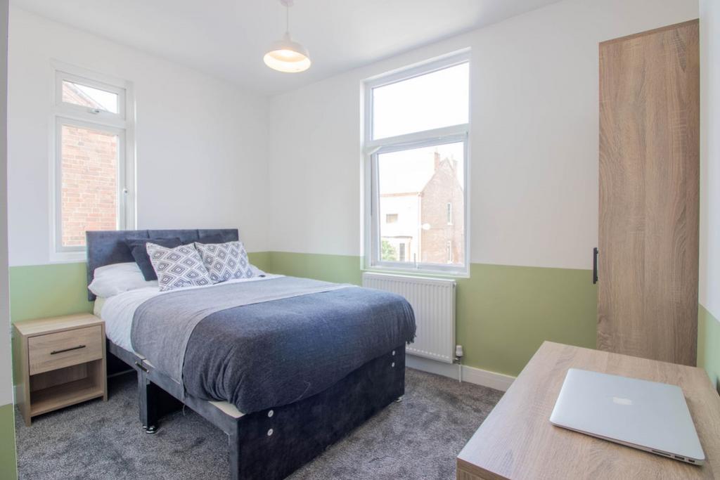 Bedroom 3 (Double with Ensuite