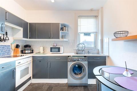 2 bedroom flat for sale, Den Walk, Leven KY8