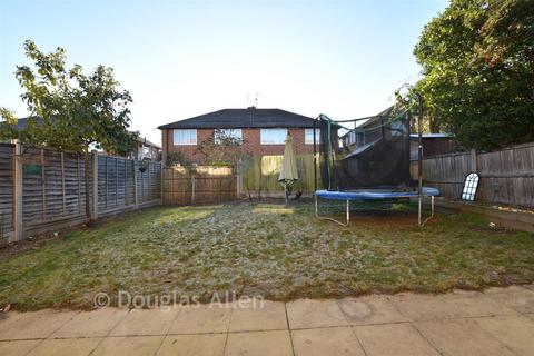 undefined, The Holt, Ilford, Essex