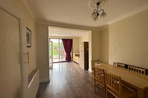undefined, Ruskin Gardens, Harrow HA3