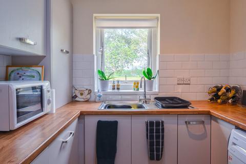 2 bedroom flat for sale, Mumbles Road, Swansea SA3