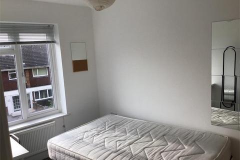 6 bedroom semi-detached house to rent, Slinfold Close, Brighton BN2