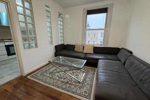 undefined, Stoke Newington High Street, London N16