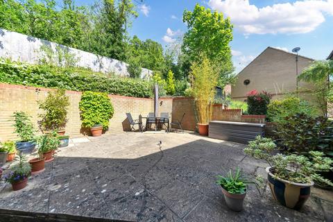1 bedroom ground floor flat for sale, Grange Bottom, Royston SG8