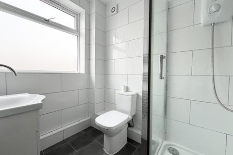 undefined, North Circular Road, Palmers Green, N13
