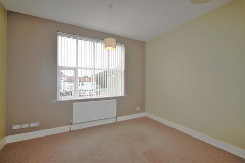undefined, Spring Bank, Hull, HU3