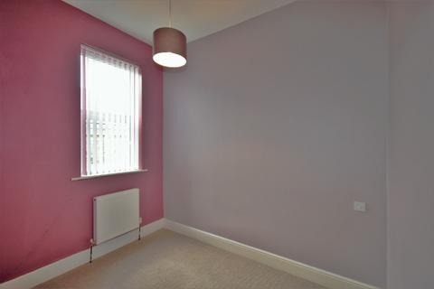undefined, Spring Bank, Hull, HU3