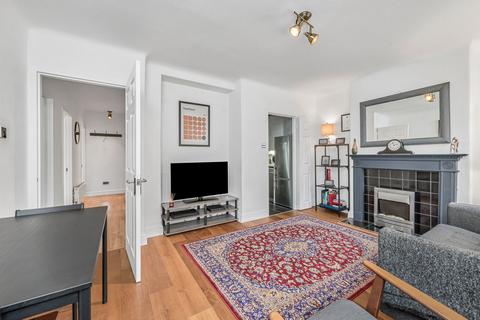 3 bedroom apartment for sale, Ripley House, Mortlake High Street, London, SW14